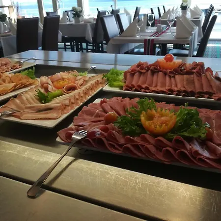 Hotel Fjordhotell 4*